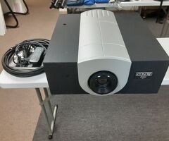 Runco Q-750i LED Home Theater Projector